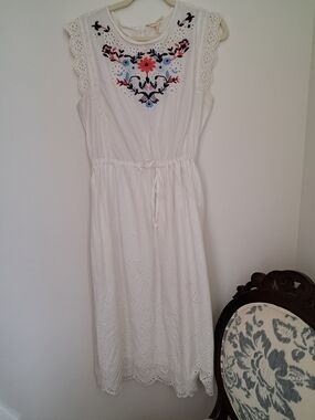 Rebecca Taylor Embroidered Eyelet Dress
